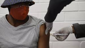 Début des vaccinations anti covid-19 en Afrique