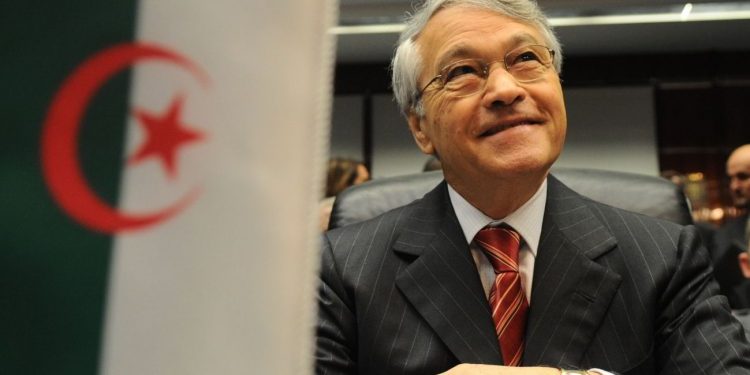 Algérie : 20 ans de prison requis pour corruption contre l’ancien ministre de l’énergie