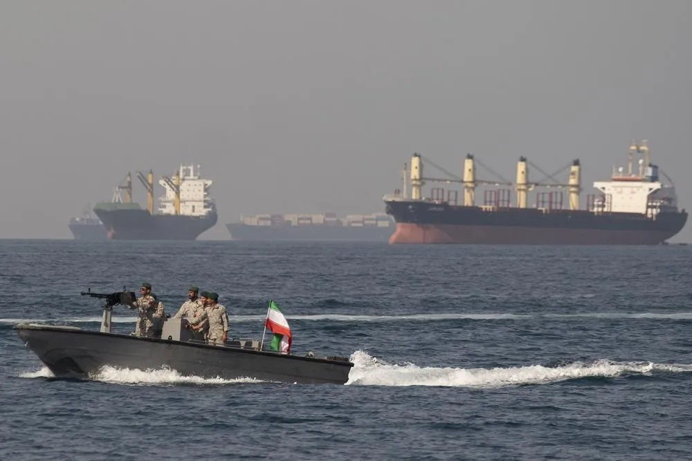 Iran : Attaque de tout bateau qui traverse le détroit d'Ormuz 