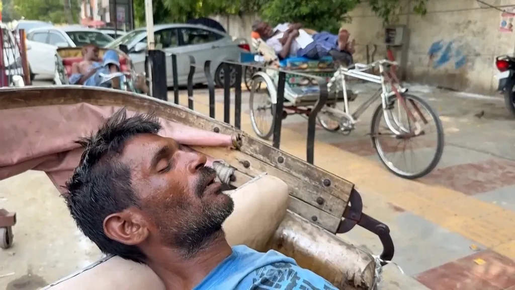 Inde : 48 °C avec une chaleur intense 